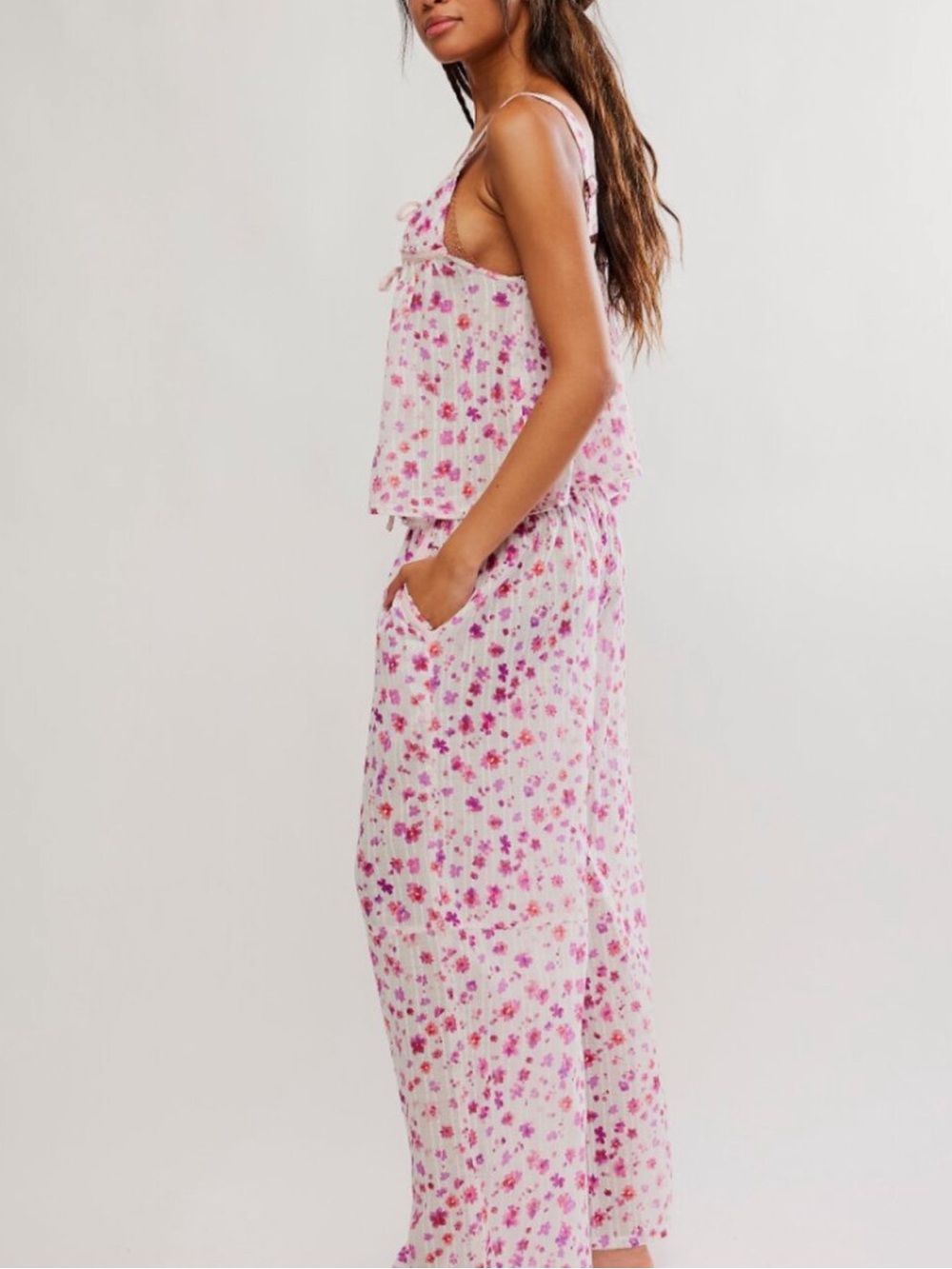 💕Free People Floral Two-Piece Lounge Set/Pajamas in Pink - Picture 3 of 7